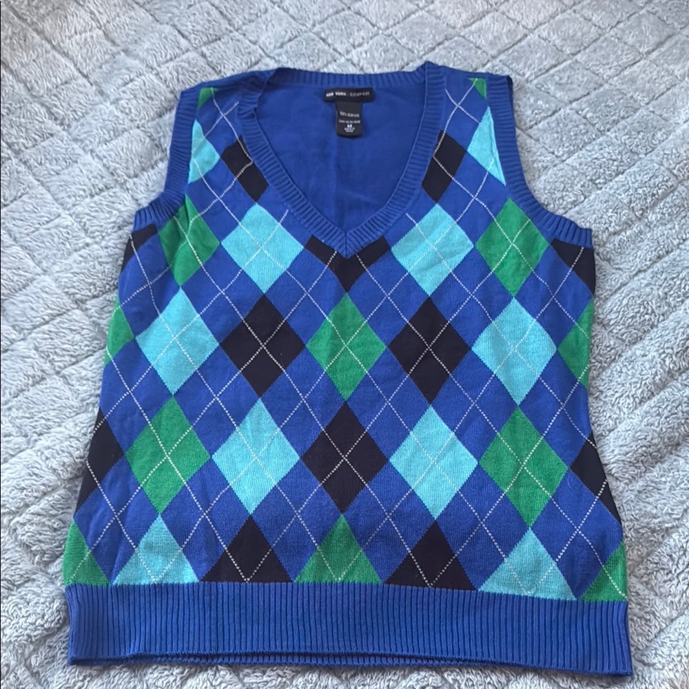 New York & Company Blue and Green V-Neck Argyle Sweater Vest